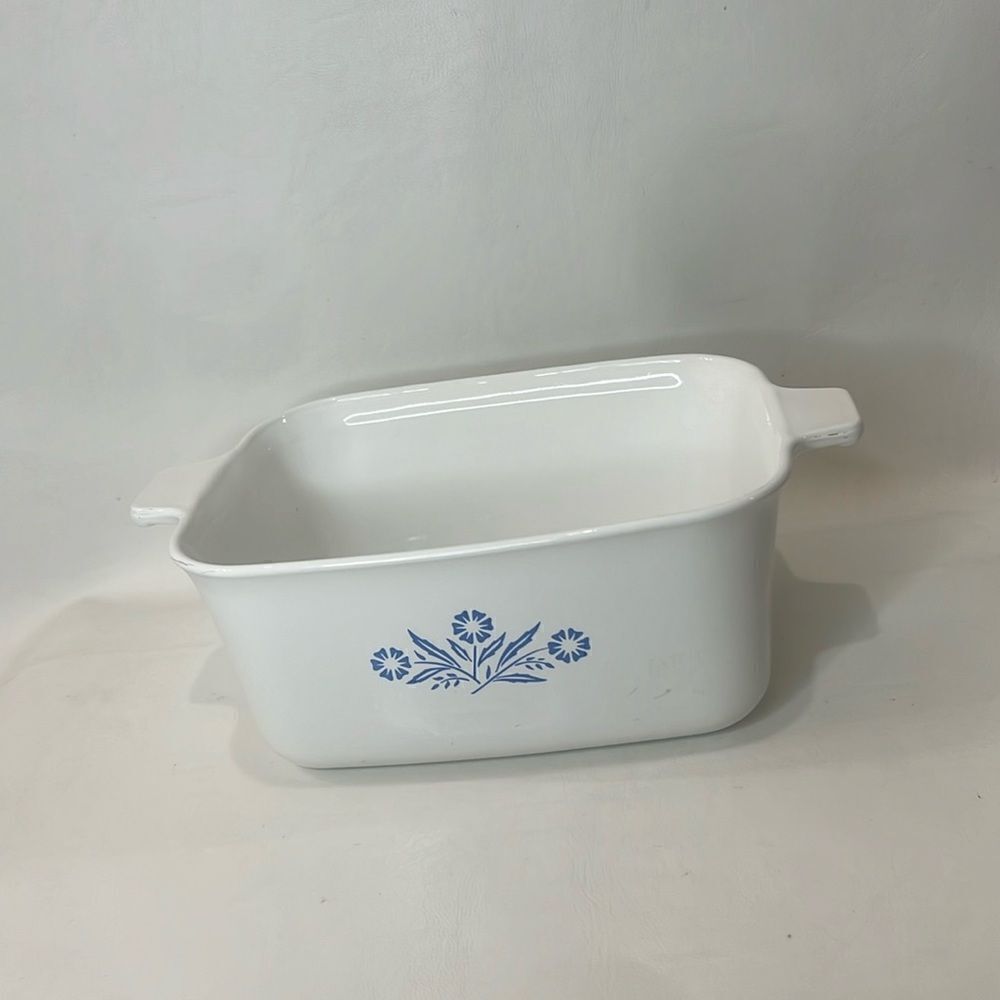 Corning Ware‎ Blue Cornflower 1 1/2 Quart Casserole Dish P 4 B White Blue Floral